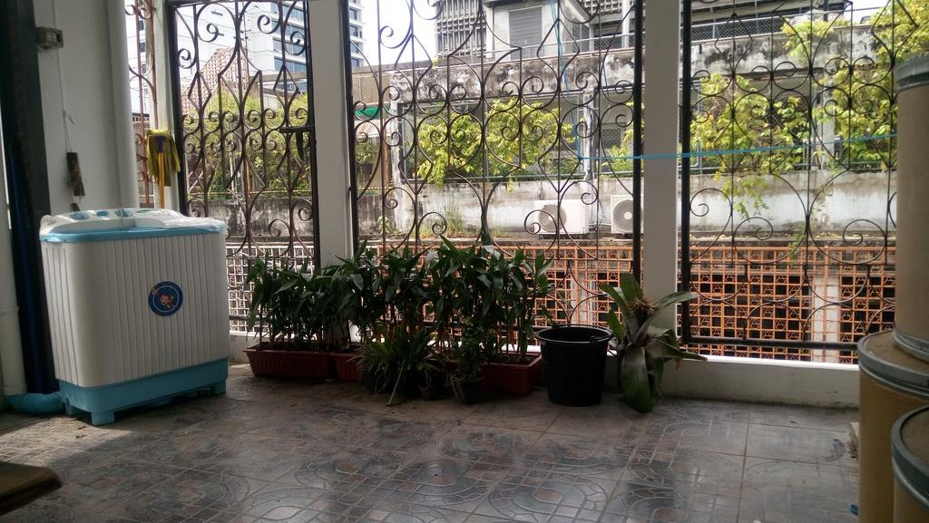 E&G Guest House Bangkok Dış mekan fotoğraf